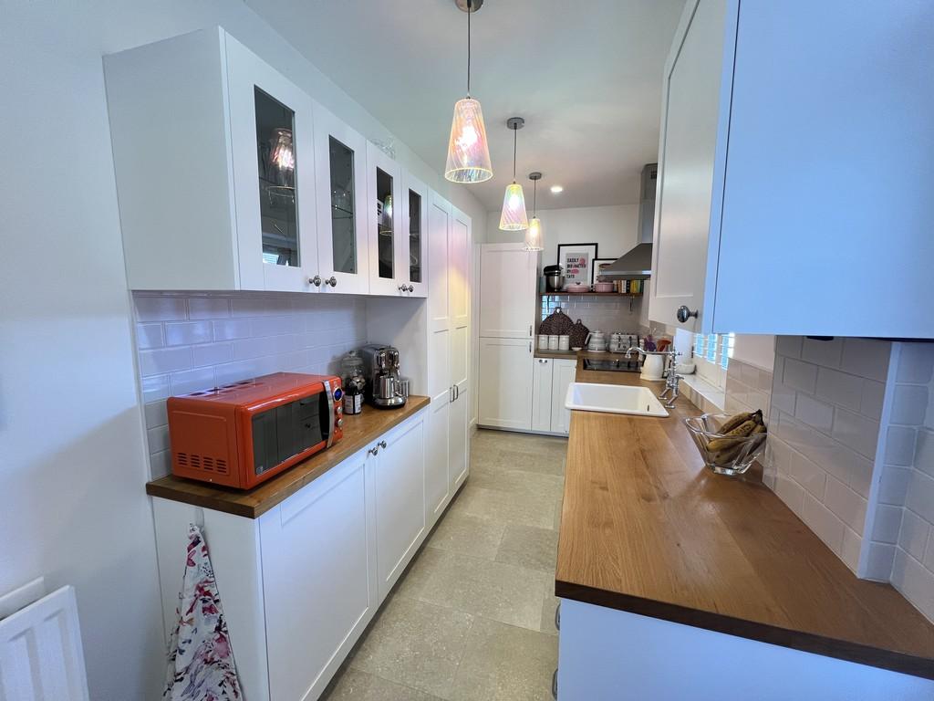 7. Kitchen