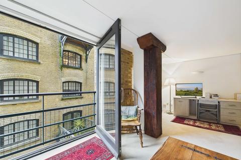 undefined, Butlers Wharf