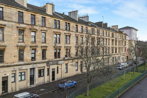 3 bedroom flat for sale, Raeberry Street, Glasgow G20