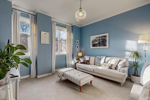 3 bedroom flat for sale, Raeberry Street, Glasgow G20