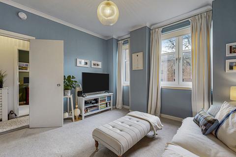 3 bedroom flat for sale, Raeberry Street, Glasgow G20