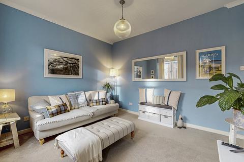 3 bedroom flat for sale, Raeberry Street, Glasgow G20