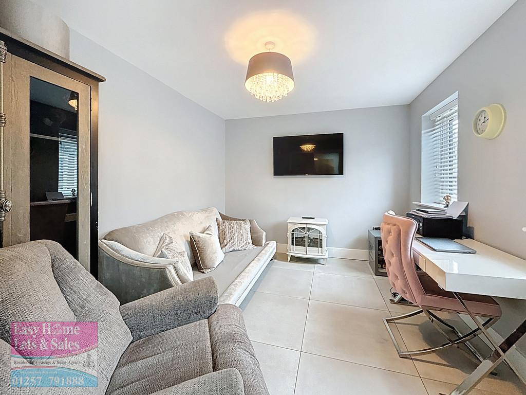 2nd Living Room