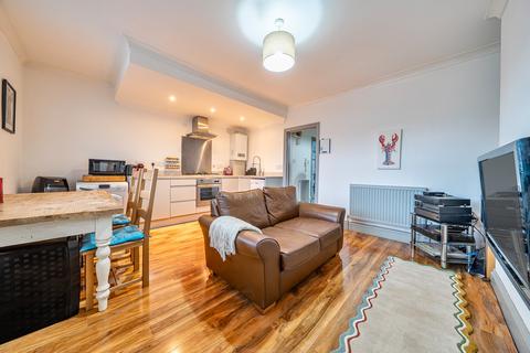 2 bedroom apartment for sale, Auckland Road East, Southsea