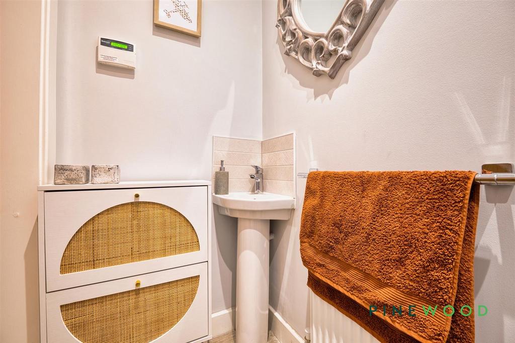 Ground floor wc