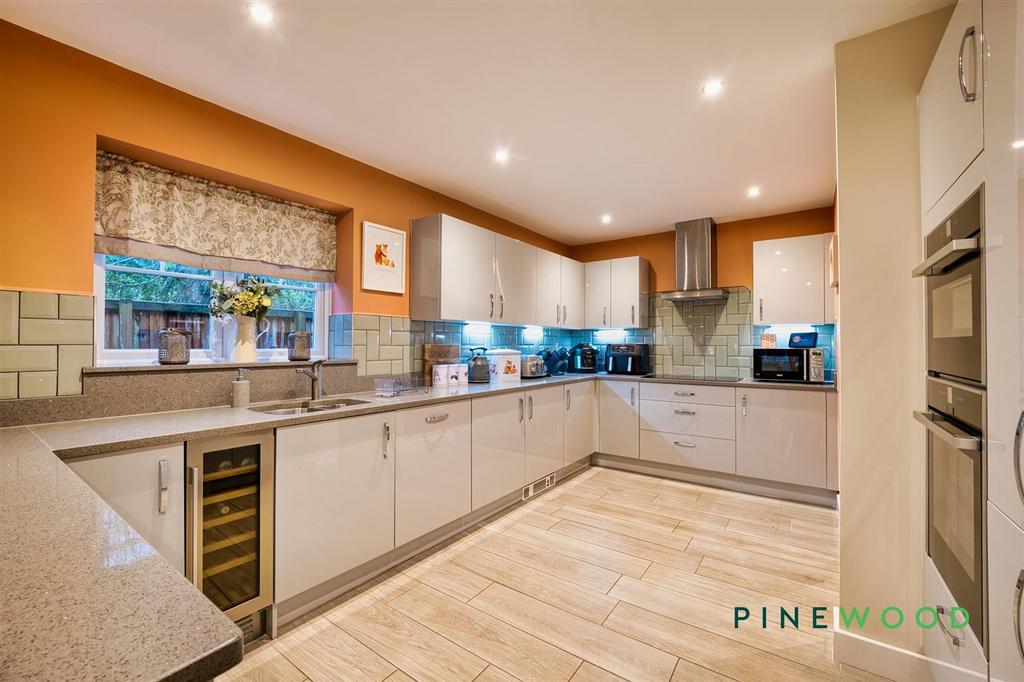 Breakfast kitchen