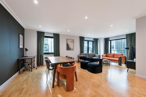 undefined, Discovery Dock Apartments, London, E14