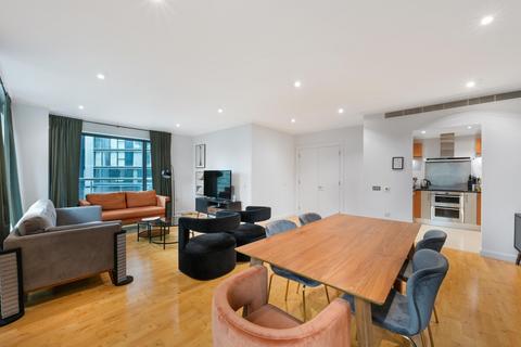 undefined, Discovery Dock Apartments, London, E14