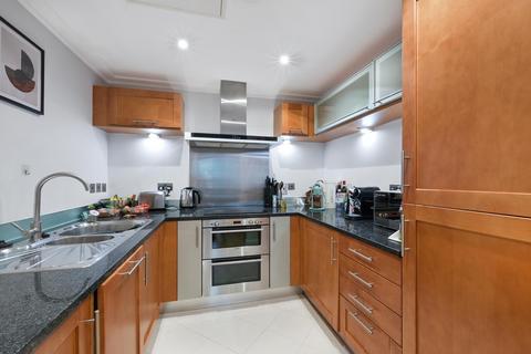 undefined, Discovery Dock Apartments, London, E14