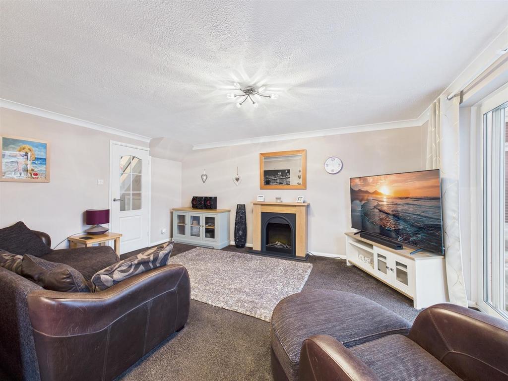 Lounge: