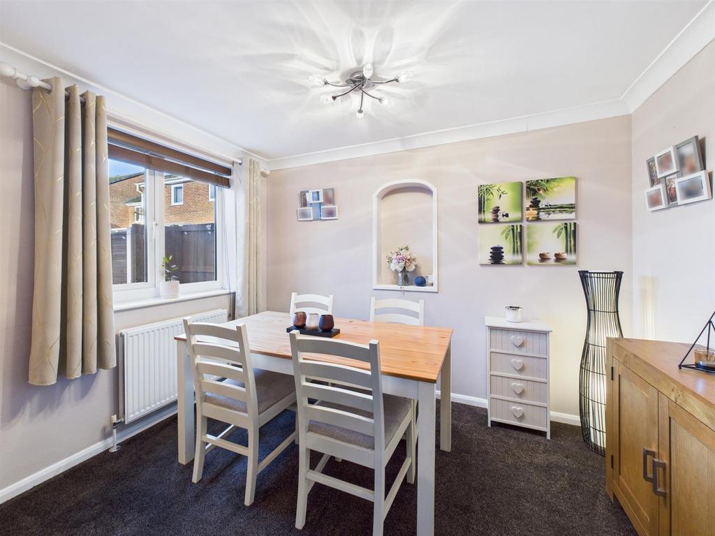 Dining Room: