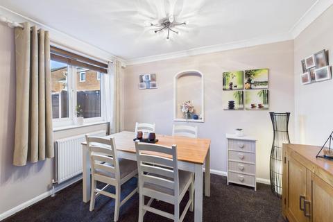 2 bedroom semi-detached house for sale, Rosewood Close, Bridlington