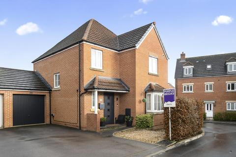 Oldenburg Close - Moulden View, Swindon, SN5