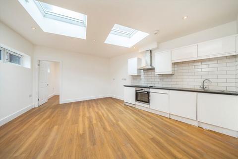 1 bedroom maisonette to rent, High Street, Harrow HA3