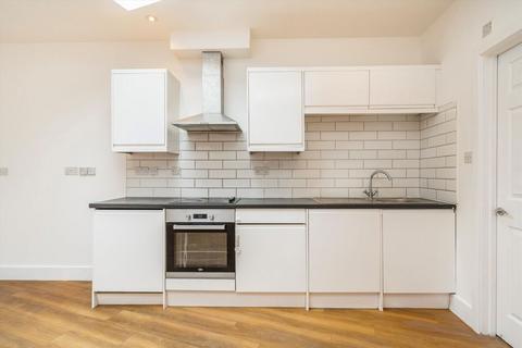 1 bedroom maisonette to rent, High Street, Harrow HA3