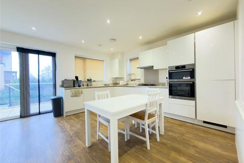 5 bedroom detached house to rent, Henry Darlot Drive, London, NW7