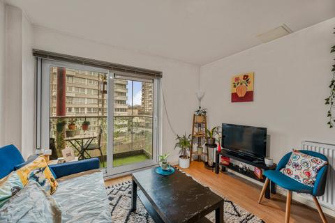 1 bedroom flat for sale, Tequila Wharf, 681 Commercial Road, London