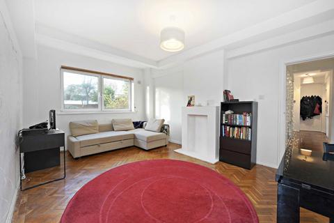 2 bedroom flat for sale, Upper Richmond Road, London SW15