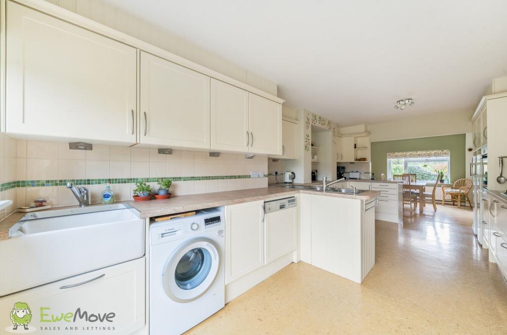 Kitchen Breakfast Room