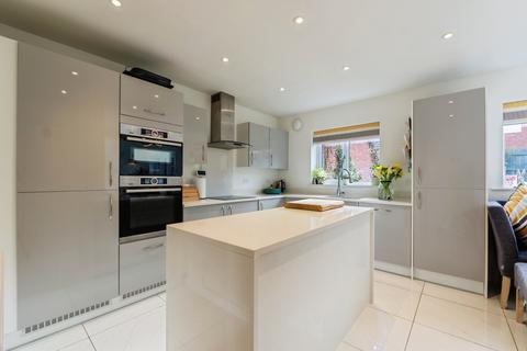 3 bedroom detached house for sale, Greys View, Leicester, LE7