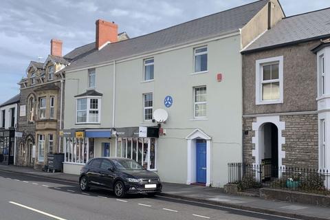 Retail property (high street) to rent - 85 Eastgate, Cowbridge, CF71 7AA