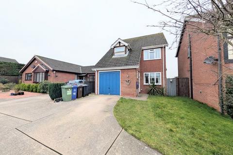 HARVEST CRESCENT, WALTHAM