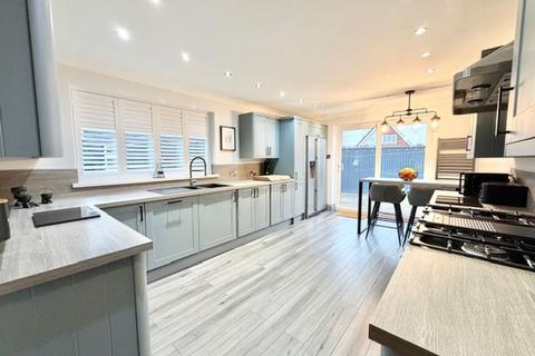 undefined, JANTON COURT, NEW WALTHAM