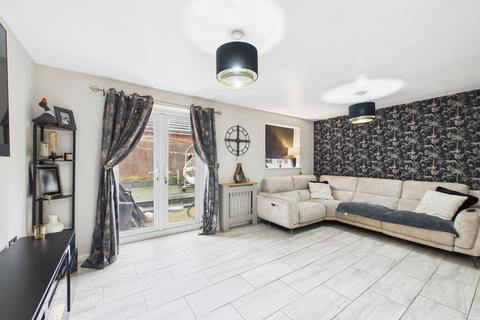 3 bedroom semi-detached house for sale, Aurum Close, Whitstable CT5