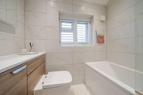 3 bedroom end of terrace house for sale, Southspring, Sidcup DA15