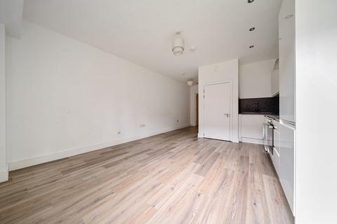 Studio to rent, Godalming GU7