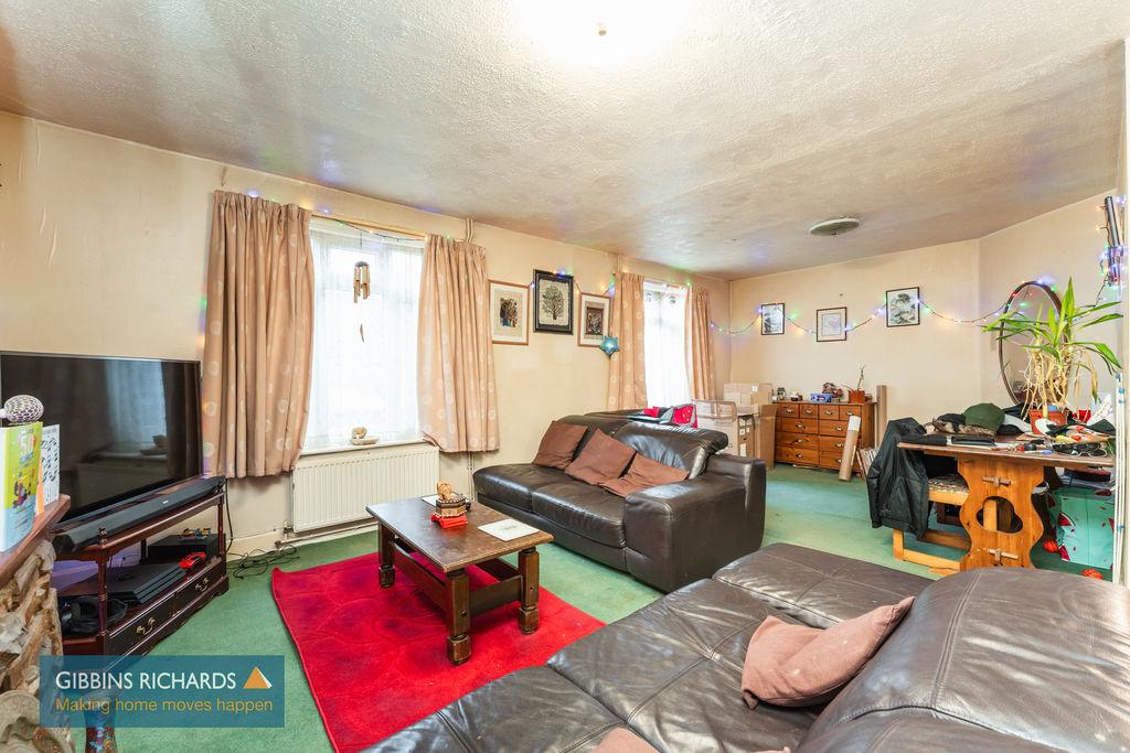 Sitting/Dining Room