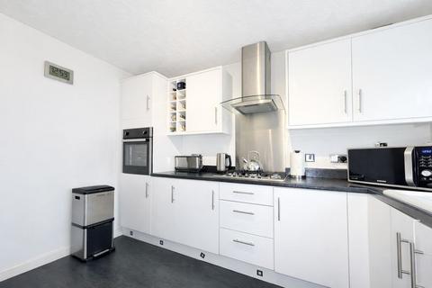 2 bedroom end of terrace house for sale, Smallwood Close, Pype Hayes