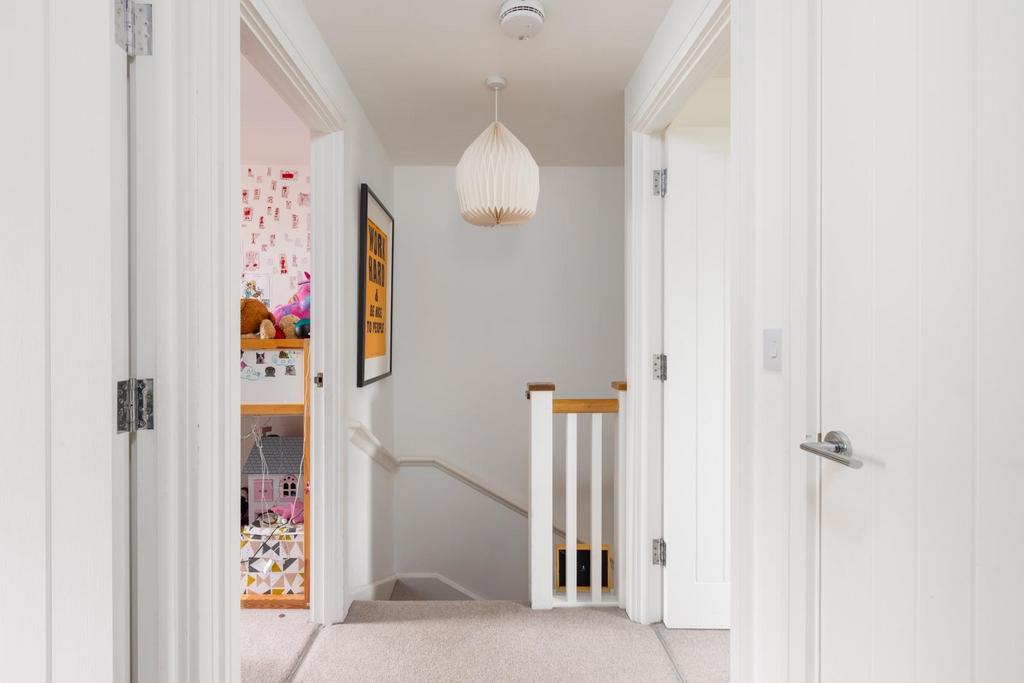 27 Mayors Road, BS49--15.jpg