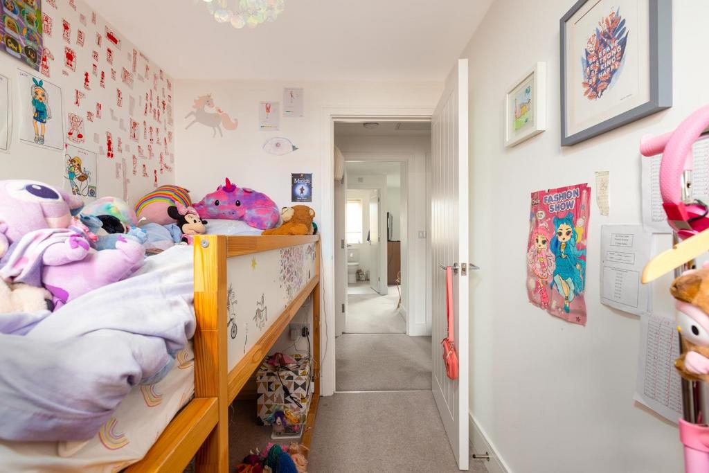 27 Mayors Road, BS49--14.jpg