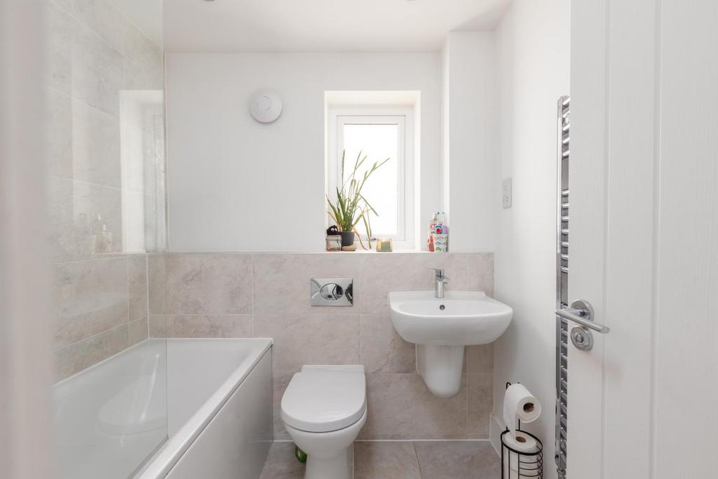 27 Mayors Road, BS49--8.jpg