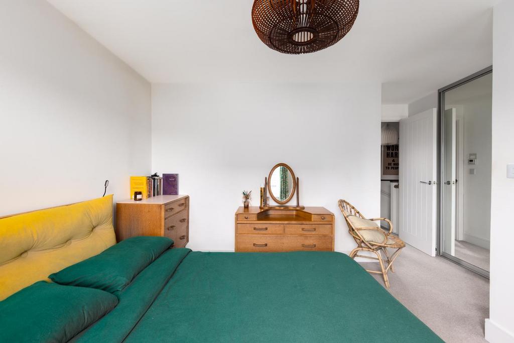 27 Mayors Road, BS49--5.jpg