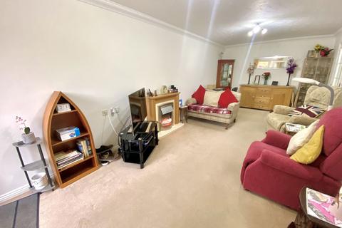 2 bedroom retirement property for sale, Trinity Street, Fareham PO16
