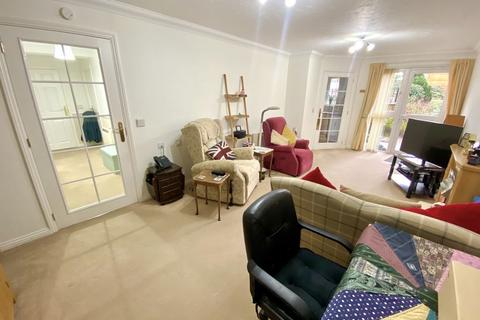 2 bedroom retirement property for sale, Trinity Street, Fareham PO16
