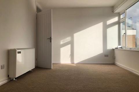 2 bedroom apartment to rent, Brighton Road, Lancing