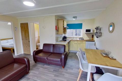 undefined, 30 Tudor Court, Tolroy Manor