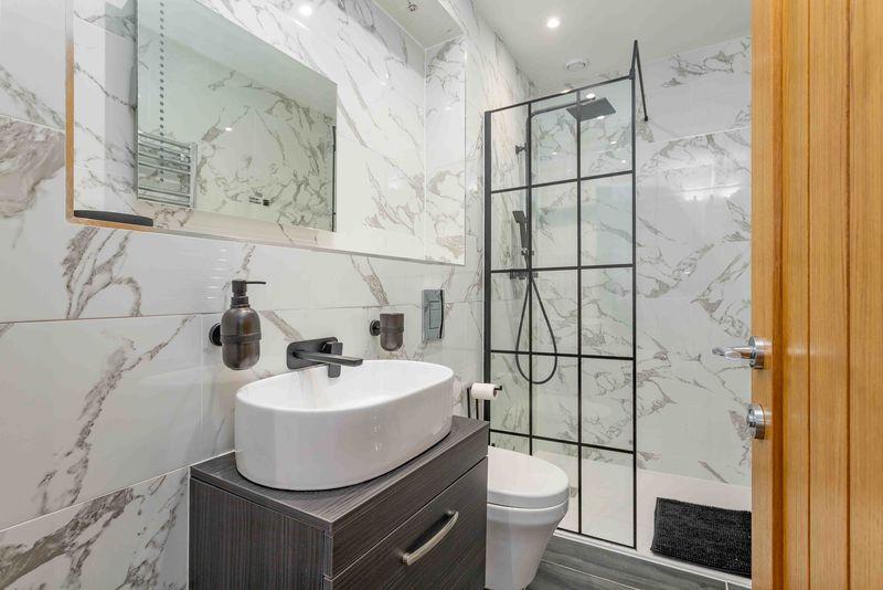 Bedroom 1 En-Suite