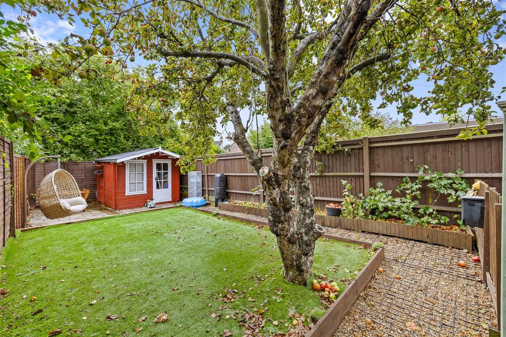 76 B Earlsbrook Road Full Res-1.jpg