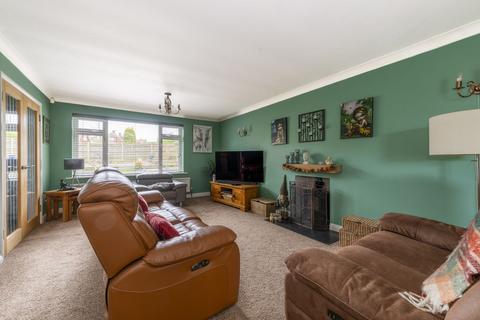 4 bedroom detached house for sale, Snatts Road, Uckfield