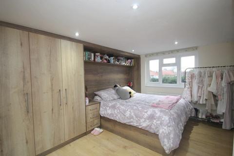 undefined, Northwood Gardens, Greenford