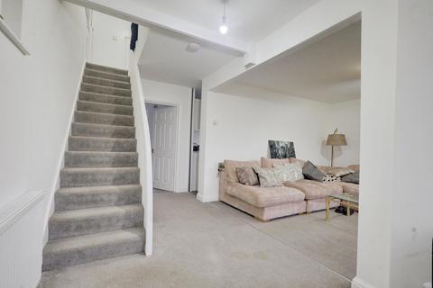 3 bedroom semi-detached house for sale, Carlton Avenue, Westcliff-on-sea, SS0