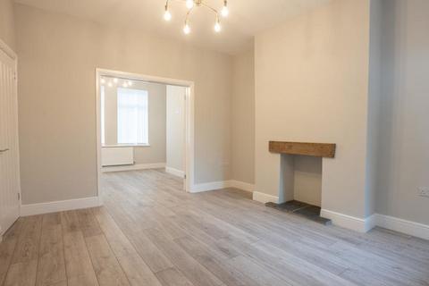 undefined, Renovated & Stunning Home. Jeffrey Street, Newport