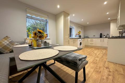 3 bedroom semi-detached house for sale, Leominster Road, Portsmouth PO6