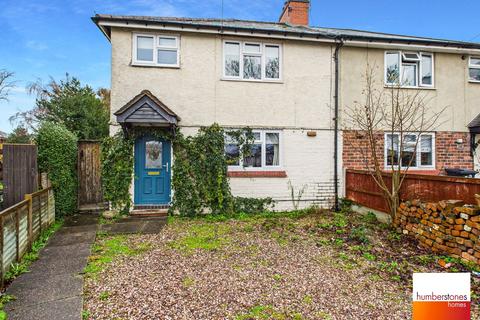 3 bedroom semi-detached house to rent, Borough Crescent, Stourbridge, DY8 3UT