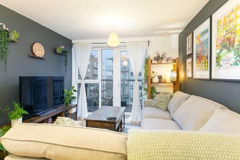 2 bedroom apartment for sale, Whitestone Way, Croydon