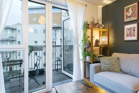 2 bedroom apartment for sale, Whitestone Way, Croydon